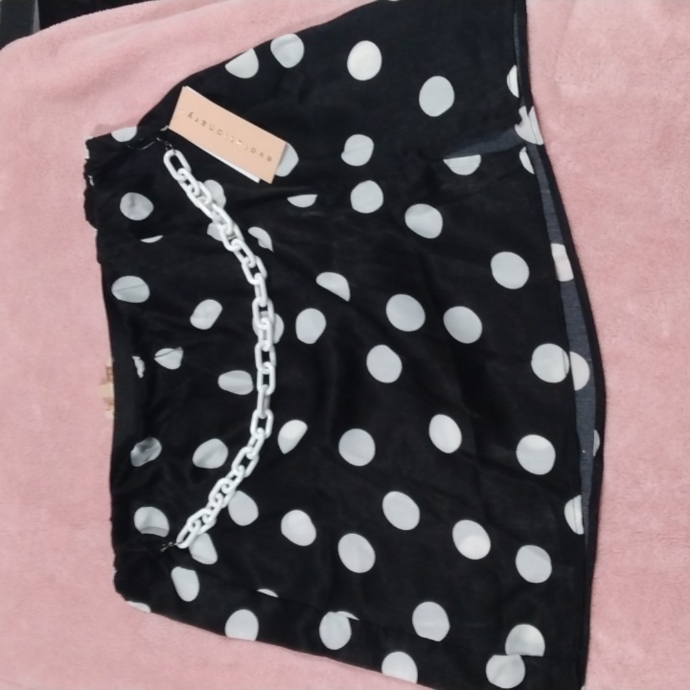 Cute Polkadot Skirt With Detachable chain